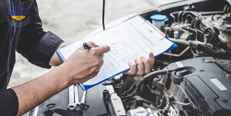 بررسی-پیچ-ها-در-تمامی-قسمت-های-خودرو-یکی-از-راه-های-تشخیص-چپی-بودن